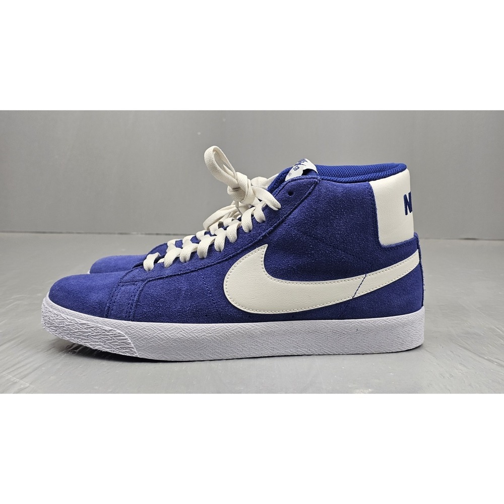 Nike SB Zoom Blazer Sneakers Mens 11 Mid Royal Blue Suede White 864349-403 NEW